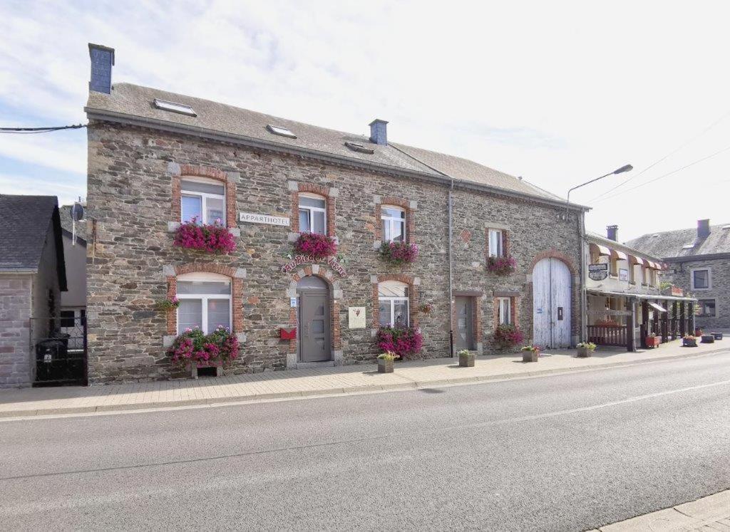 Appart Hotel Au Pied De Vigne Vresse-sur-Semois Exterior photo